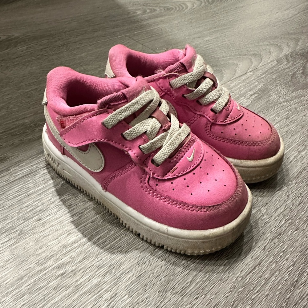 Nike Pink and White Sneakers with Metallic Finish